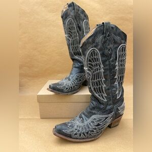 Embroidered Black Heeled Boots